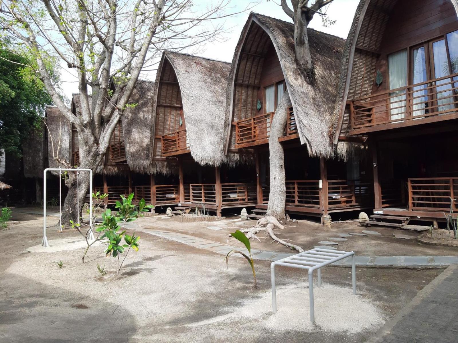 Mola2 Resort Gili Air Exterior photo