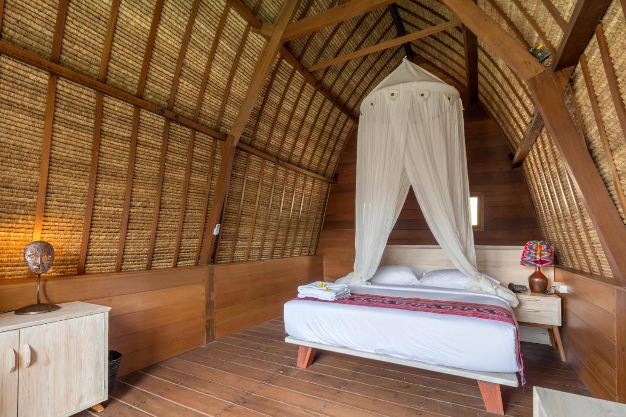 Mola2 Resort Gili Air Exterior photo